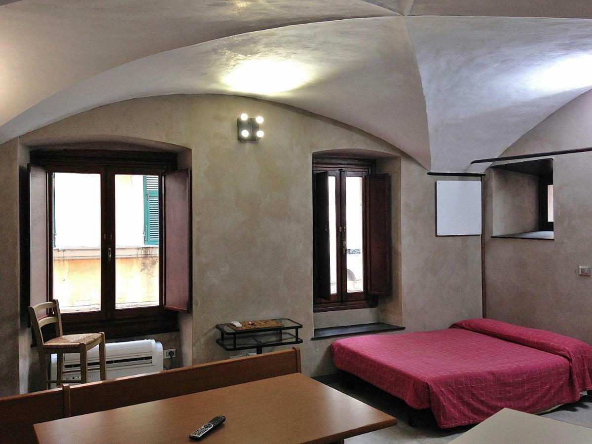 Lovingenoa - Antico Convento Apartment Ngoại thất bức ảnh