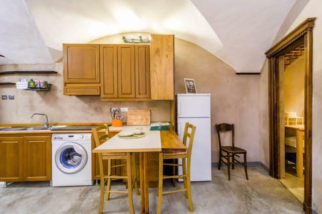 Lovingenoa - Antico Convento Apartment Ngoại thất bức ảnh