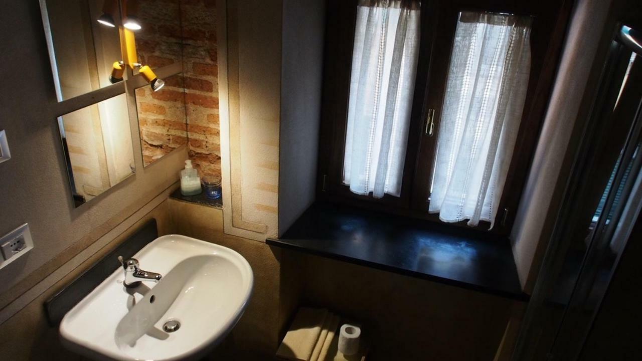 Lovingenoa - Antico Convento Apartment Ngoại thất bức ảnh